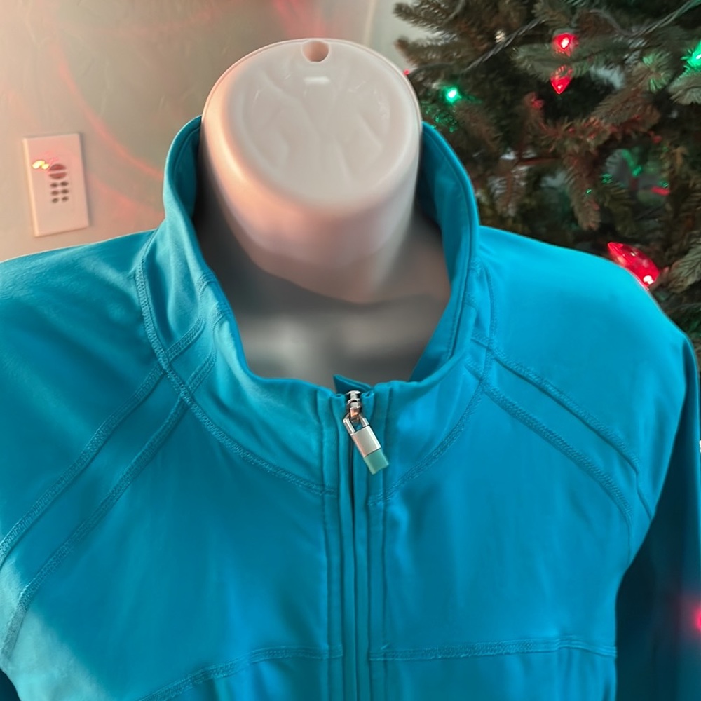 Gap Jacket - Picture 3 of 5